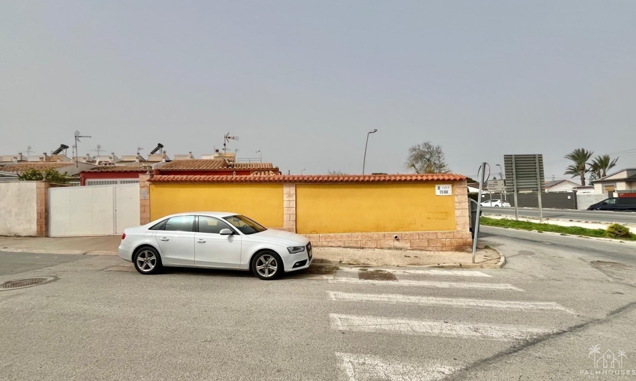 Revente - Villa - Torrevieja - Los Balcones