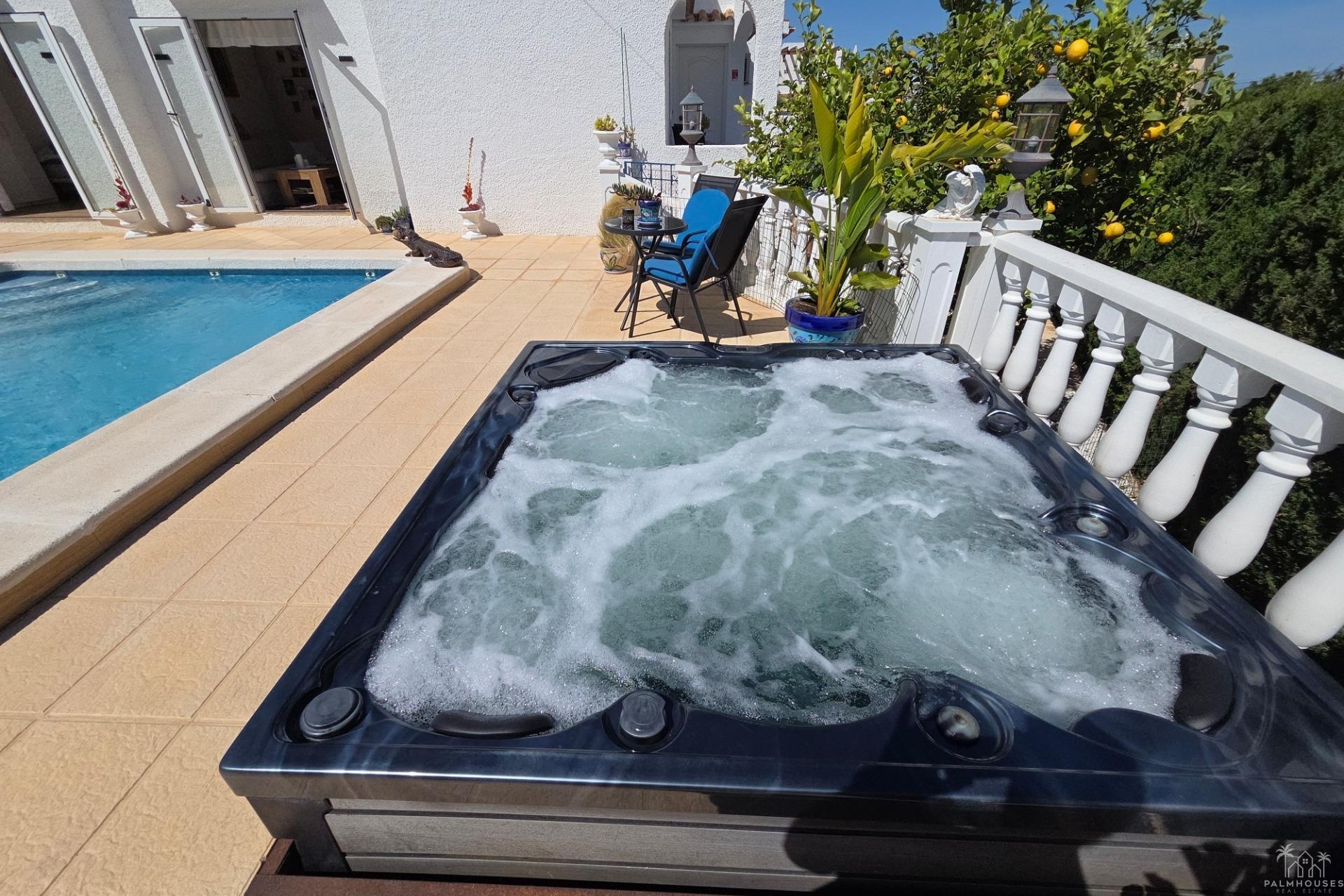 Revente - Villa - Torrevieja - Los Balcones