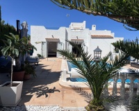 Revente - Villa - Torrevieja - Los Balcones