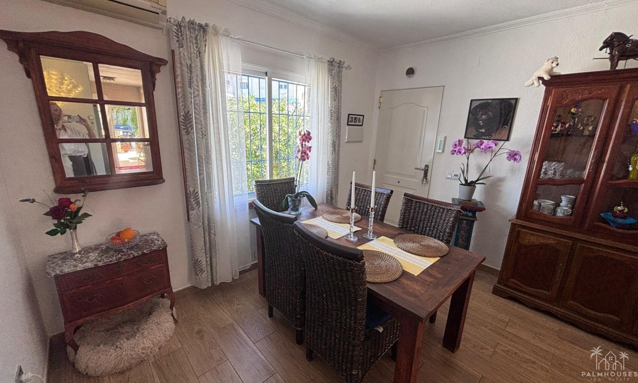 Revente - Villa - Torrevieja - Los Balcones