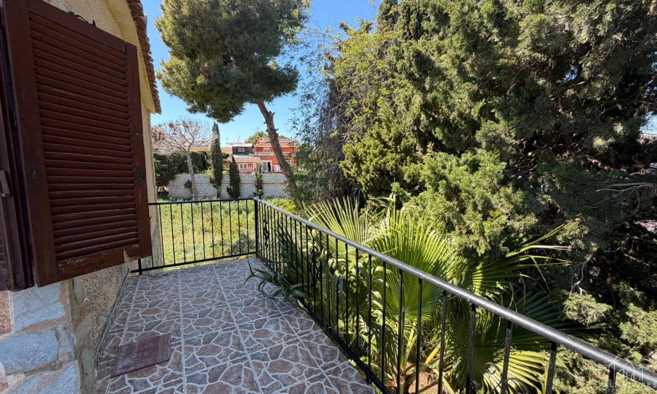 Revente - Villa - Torrevieja - Los Balcones