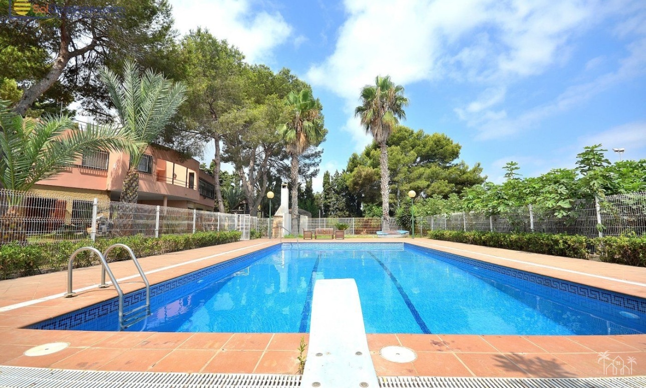 Revente - Villa - Torrevieja - Los Balcones