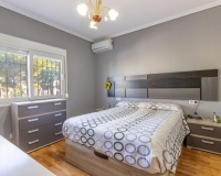 Revente - Villa - Torrevieja - Los Balcones