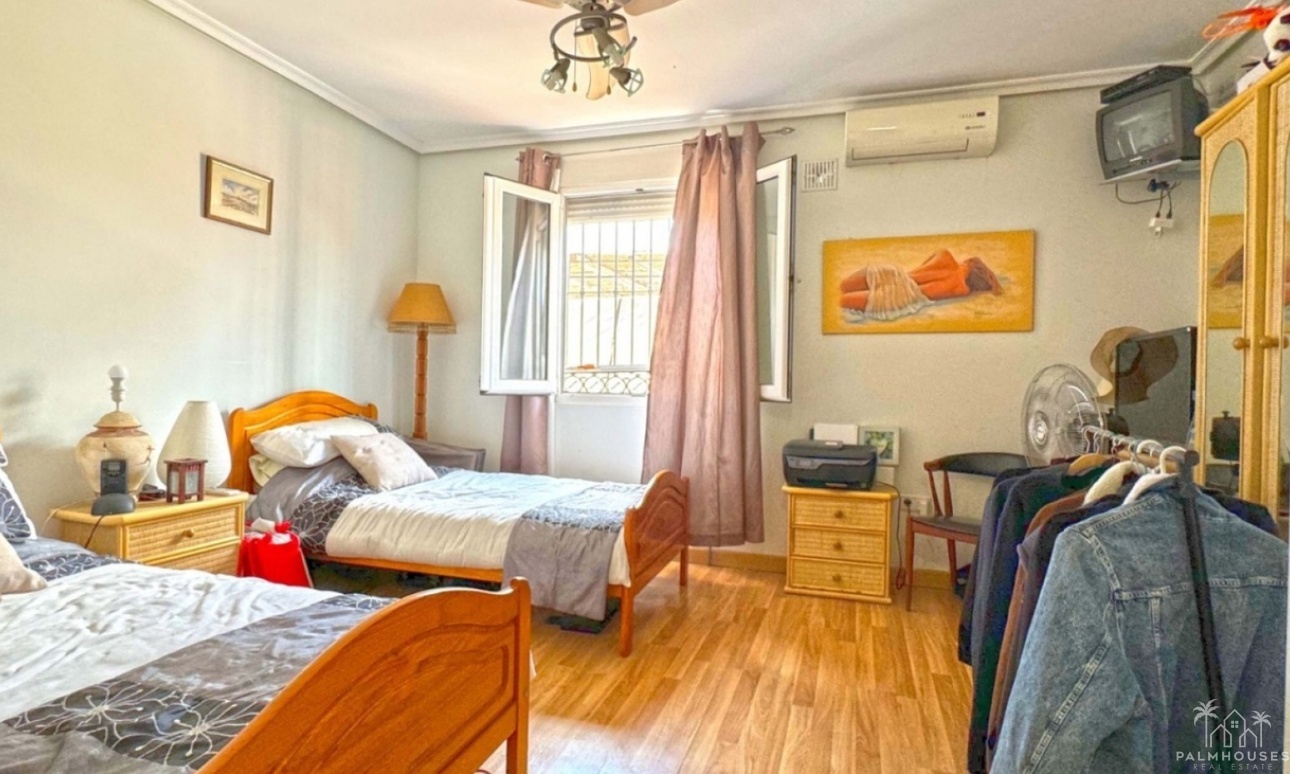Revente - Villa - Torrevieja - Los Balcones