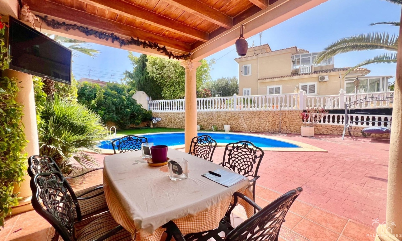 Revente - Villa - Torrevieja - Los Balcones
