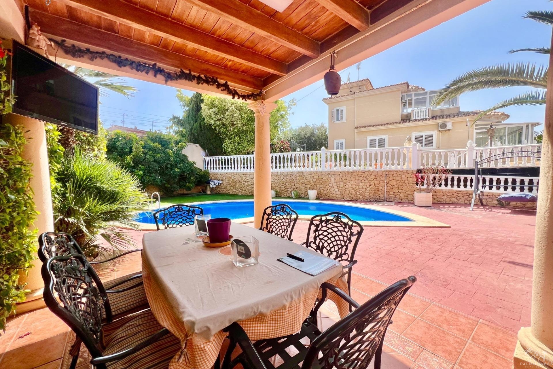 Revente - Villa - Torrevieja - Los Balcones