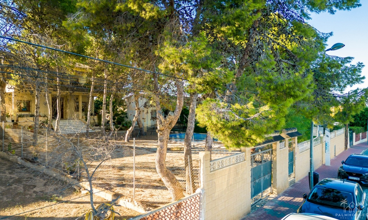 Revente - Villa - Torrevieja - Los Balcones