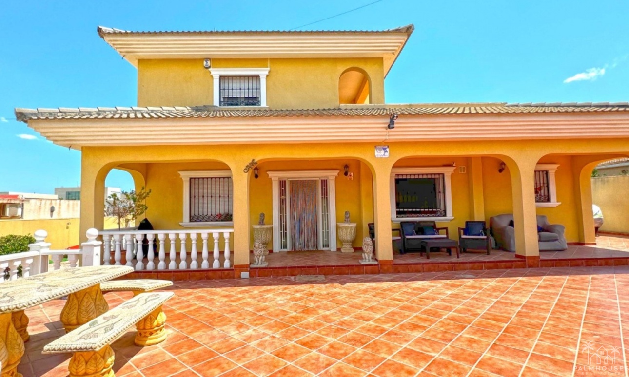 Revente - Villa - Torrevieja - Los Balcones
