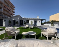 Revente - Villa - Torrevieja - Punta Prima