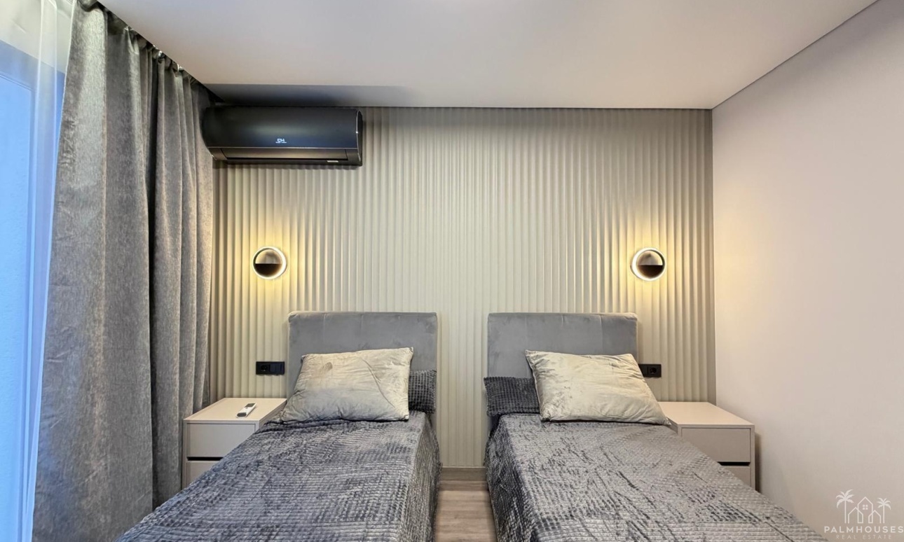 Revente - Villa - Torrevieja - Punta Prima