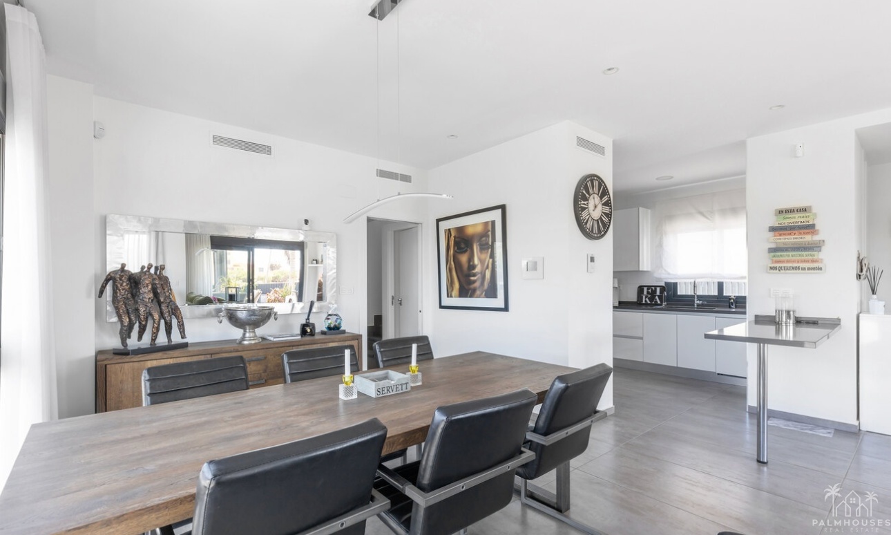 Revente - Villa - Torrevieja - Rosaleda