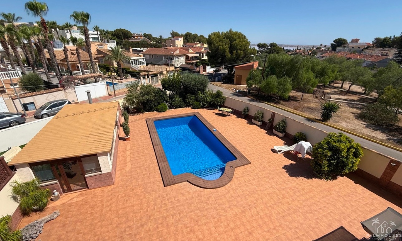 Revente - Villa - Torrevieja - Torrevieja Centro