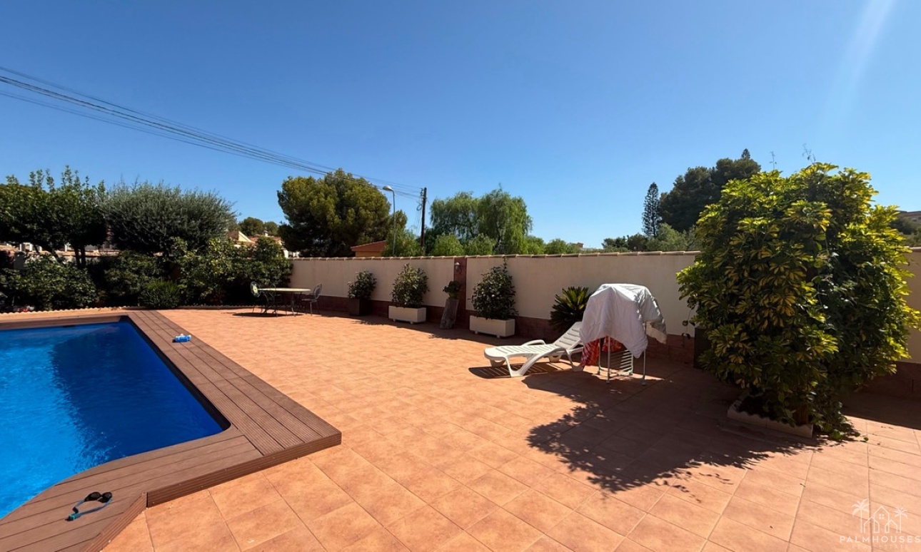 Revente - Villa - Torrevieja - Torrevieja Centro