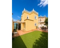 Revente - Villa - Torrevieja - Torrevieja Centro