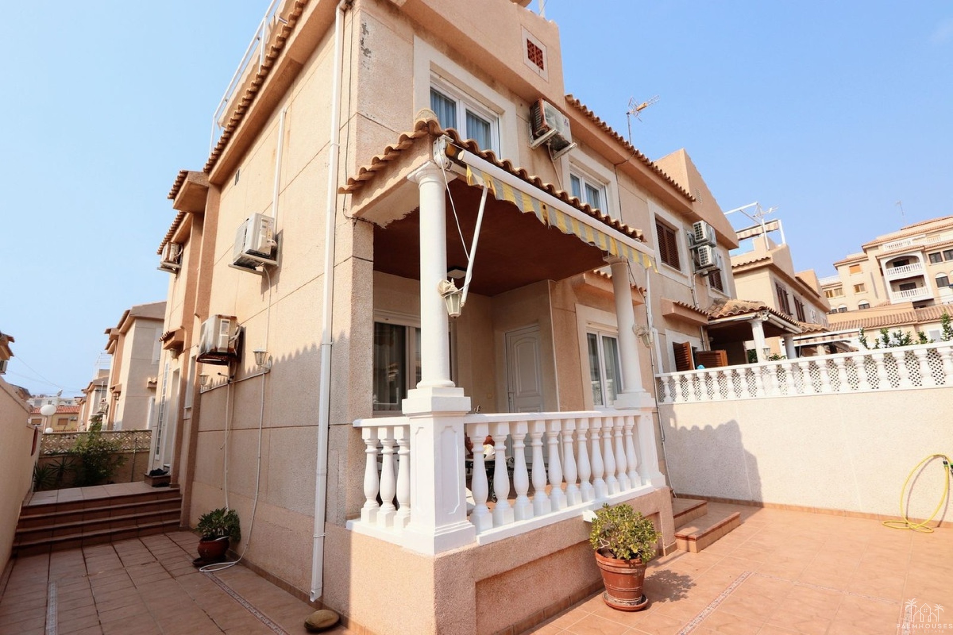 Revente - Villa - Torrevieja - Torrevieja Centro