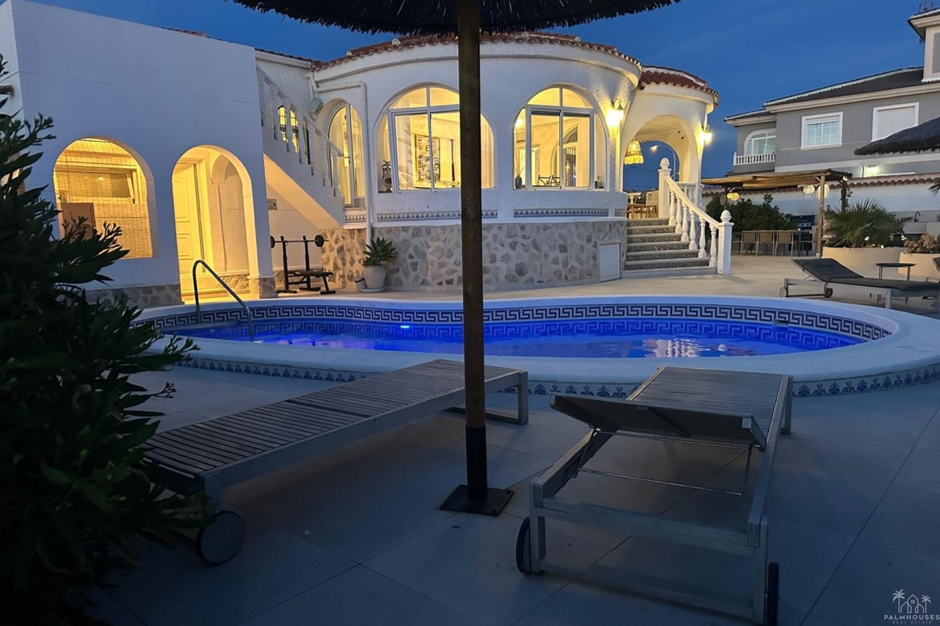 Revente - Villa - Torrevieja - Torrevieja Centro