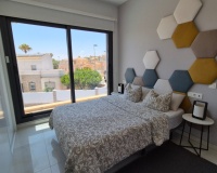 Revente - Villa - Torrevieja - Torrevieja Centro