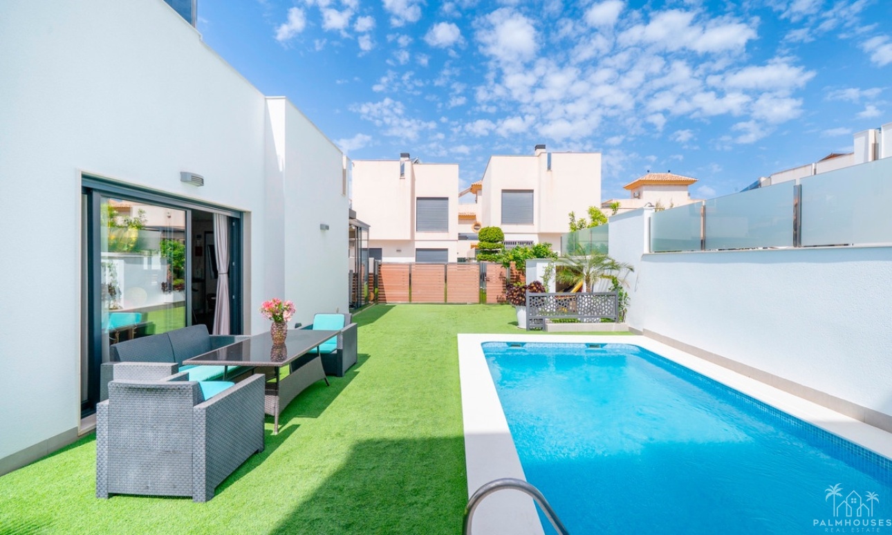 Revente - Villa - Torrevieja - Torrevieja Centro