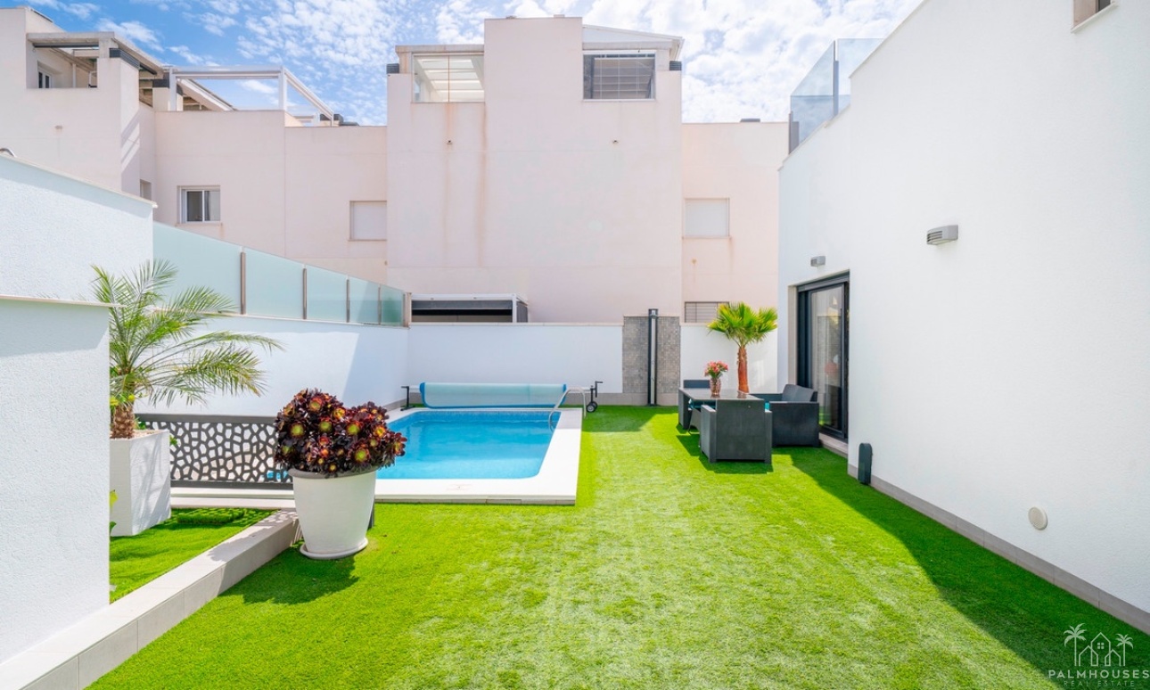 Revente - Villa - Torrevieja - Torrevieja Centro