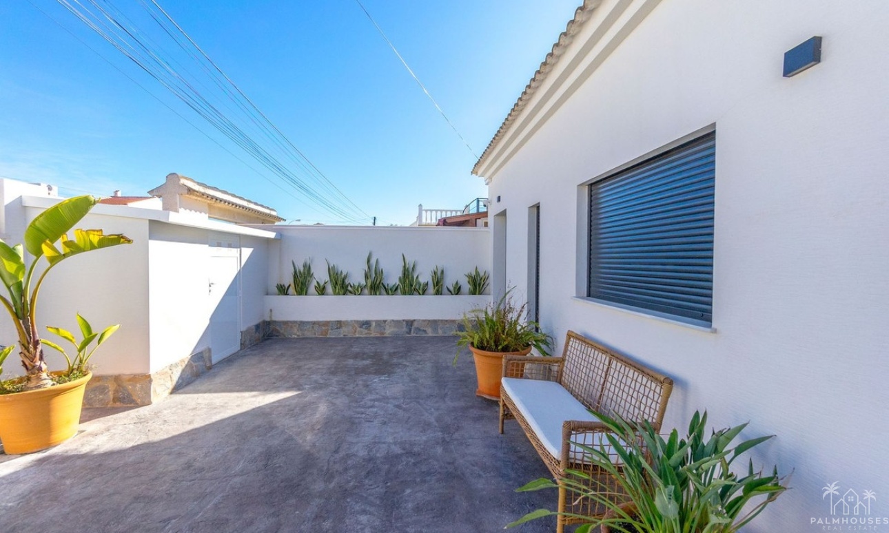 Revente - Villa - Torrevieja - Torrevieja Centro