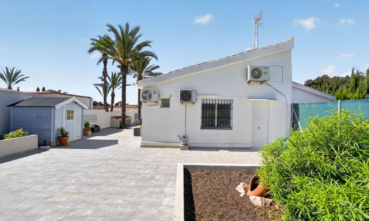 Revente - Villa - Torrevieja - Torrevieja Centro