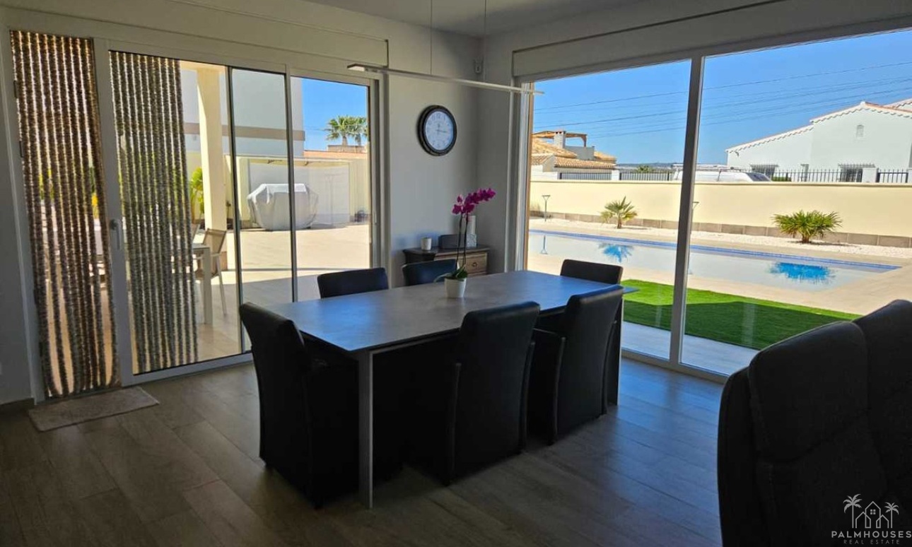 Revente - Villa - Torrevieja - Torrevieja Centro