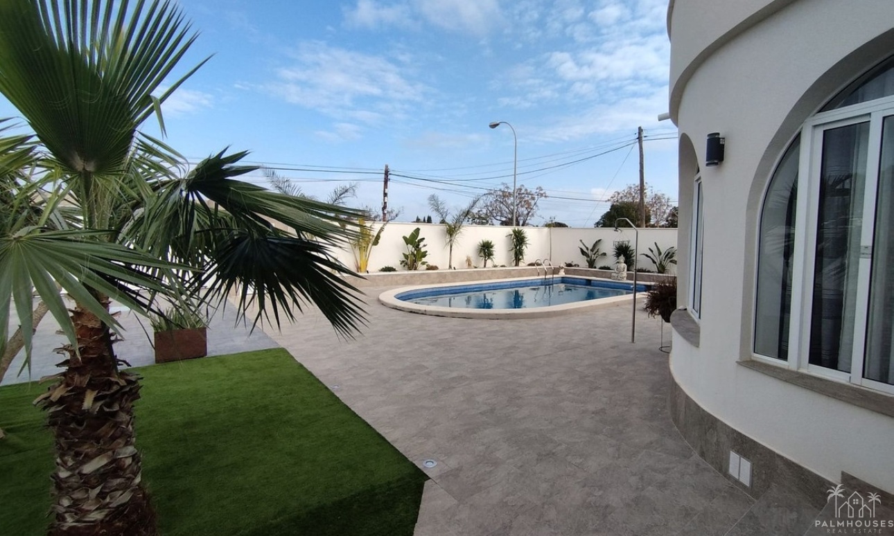 Revente - Villa - Torrevieja - Torrevieja Centro