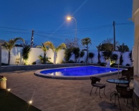 Revente - Villa - Torrevieja - Torrevieja Centro