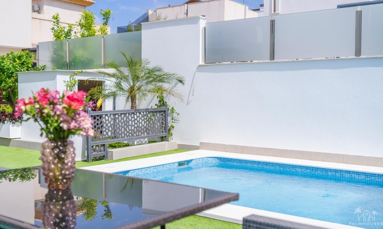 Revente - Villa - Torrevieja - Torrevieja Centro
