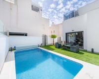 Revente - Villa - Torrevieja - Torrevieja Centro
