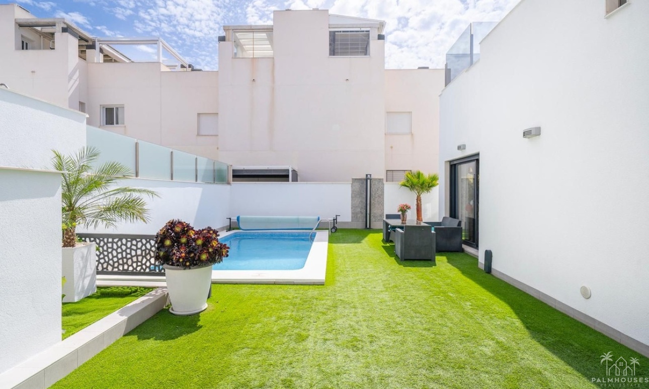 Revente - Villa - Torrevieja - Torrevieja Centro
