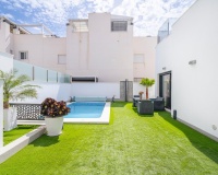 Revente - Villa - Torrevieja - Torrevieja Centro