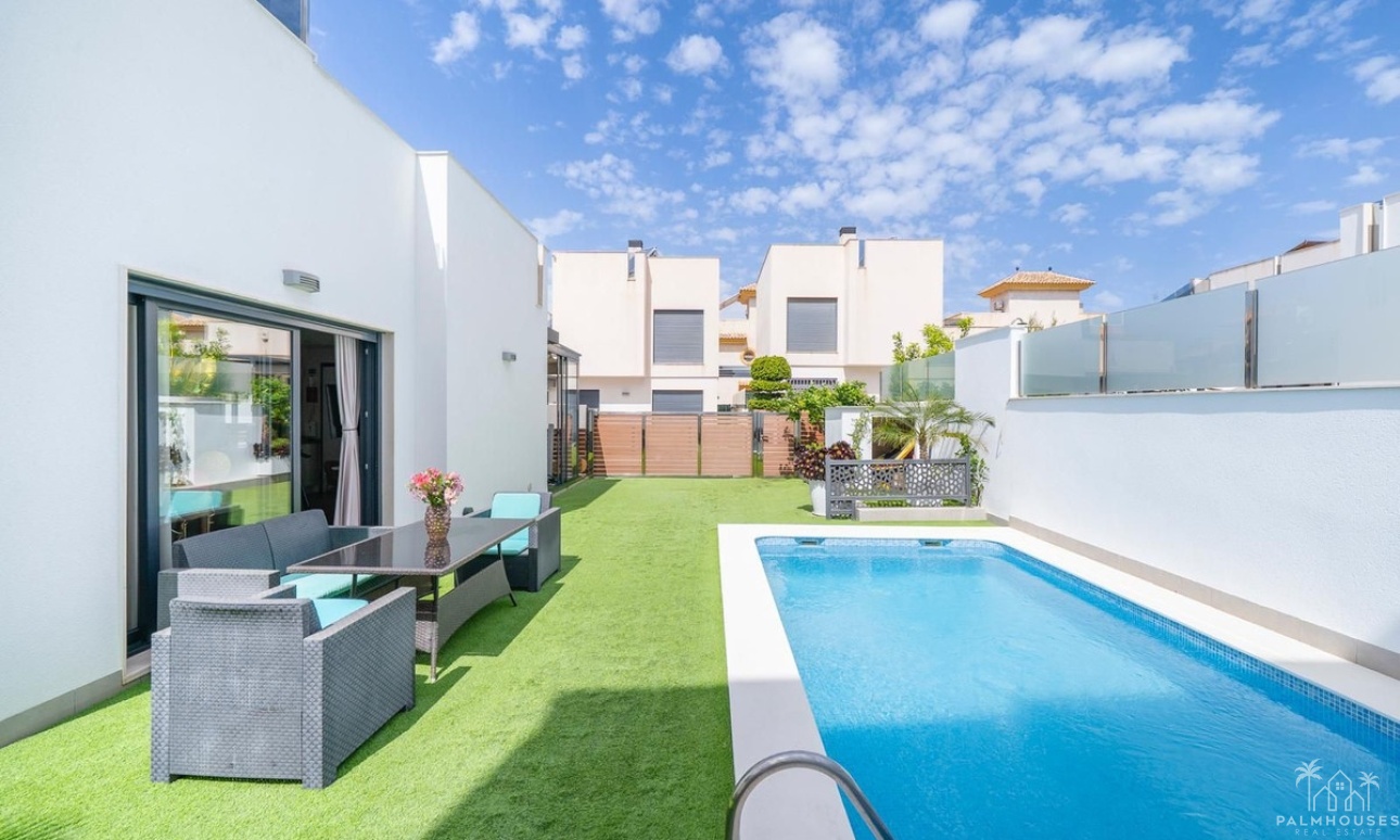 Revente - Villa - Torrevieja - Torrevieja Centro