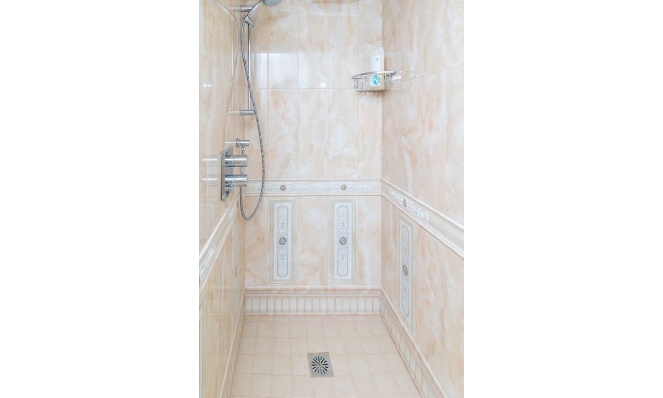 Revente - Villa - Torrevieja - Torrevieja Centro
