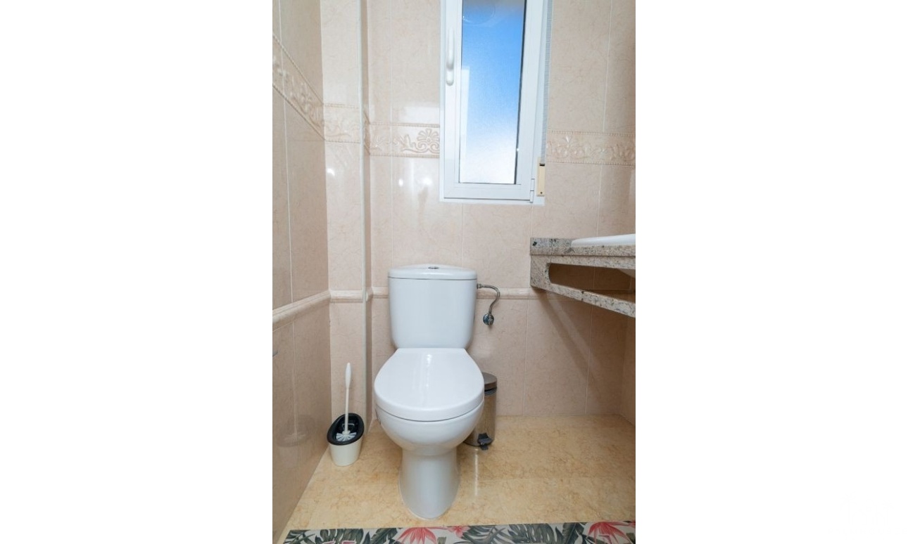 Revente - Villa - Torrevieja - Torrevieja Centro