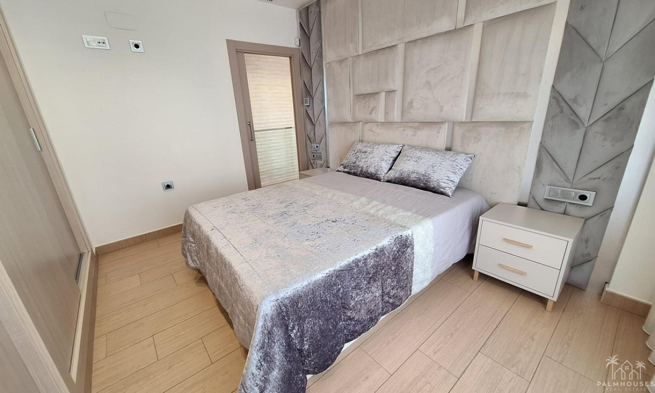 Revente - Villa - Torrevieja - Torrevieja Centro