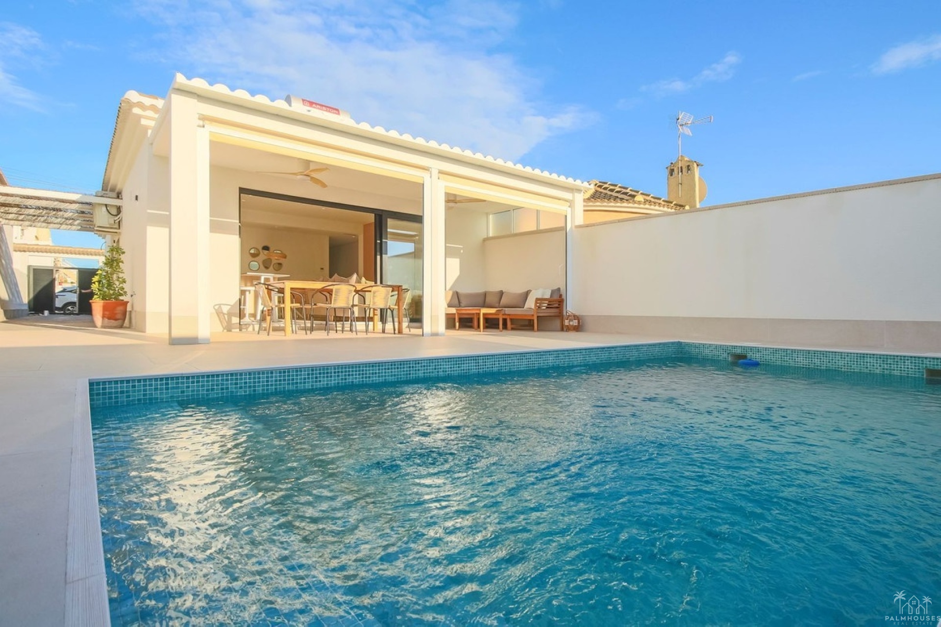 Revente - Villa - Torrevieja - Torrevieja Centro