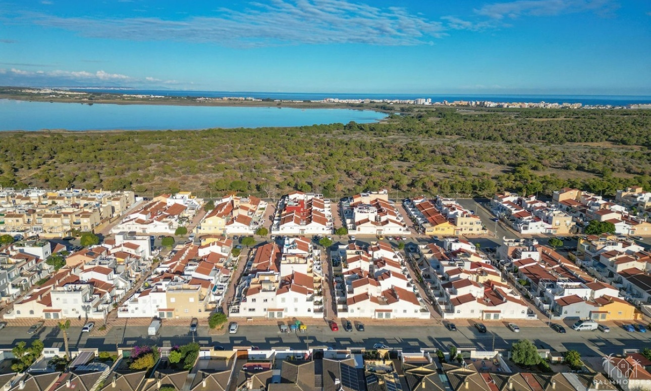 Revente - Villa - Torrevieja - Torrevieja Centro