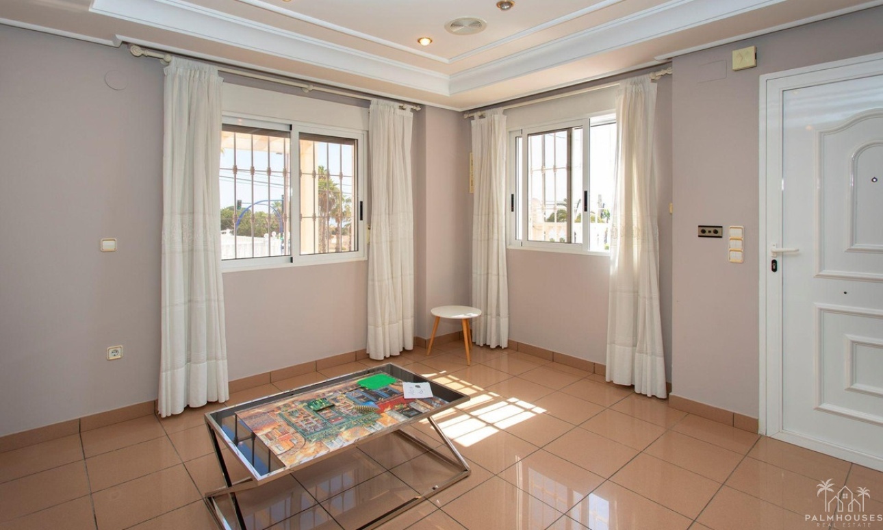 Revente - Villa - Torrevieja - Torrevieja Centro
