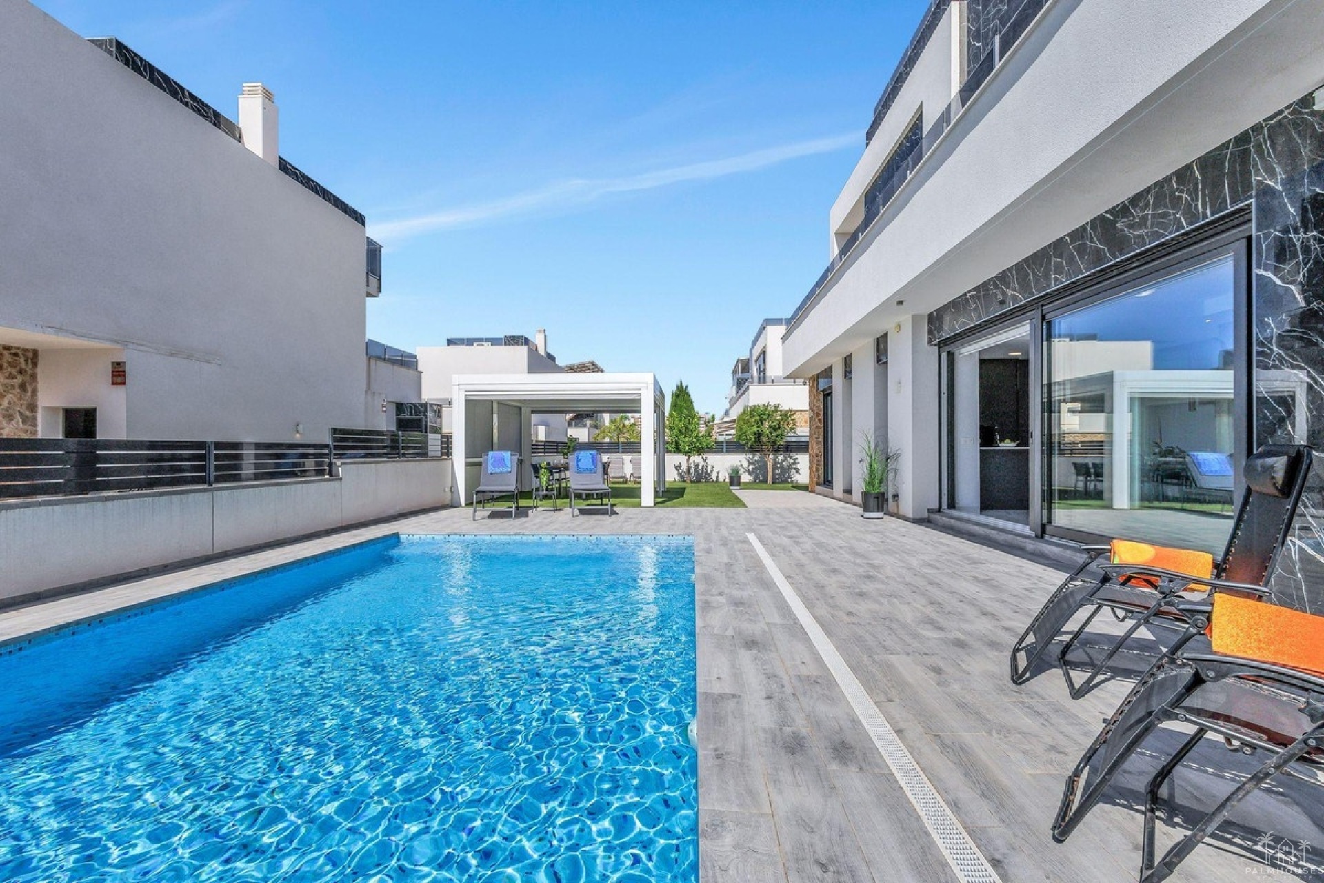 Revente - Villa - Torrevieja - Torrevieja Centro
