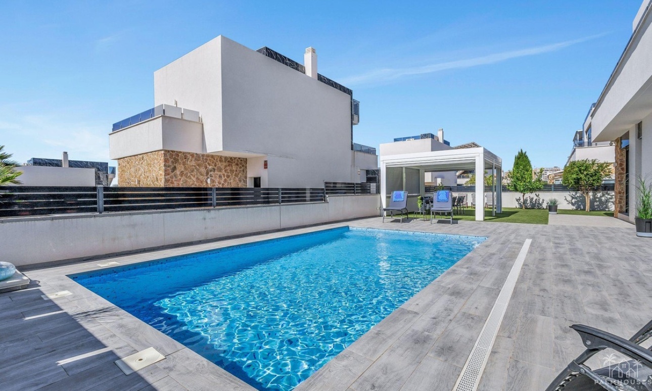 Revente - Villa - Torrevieja - Torrevieja Centro