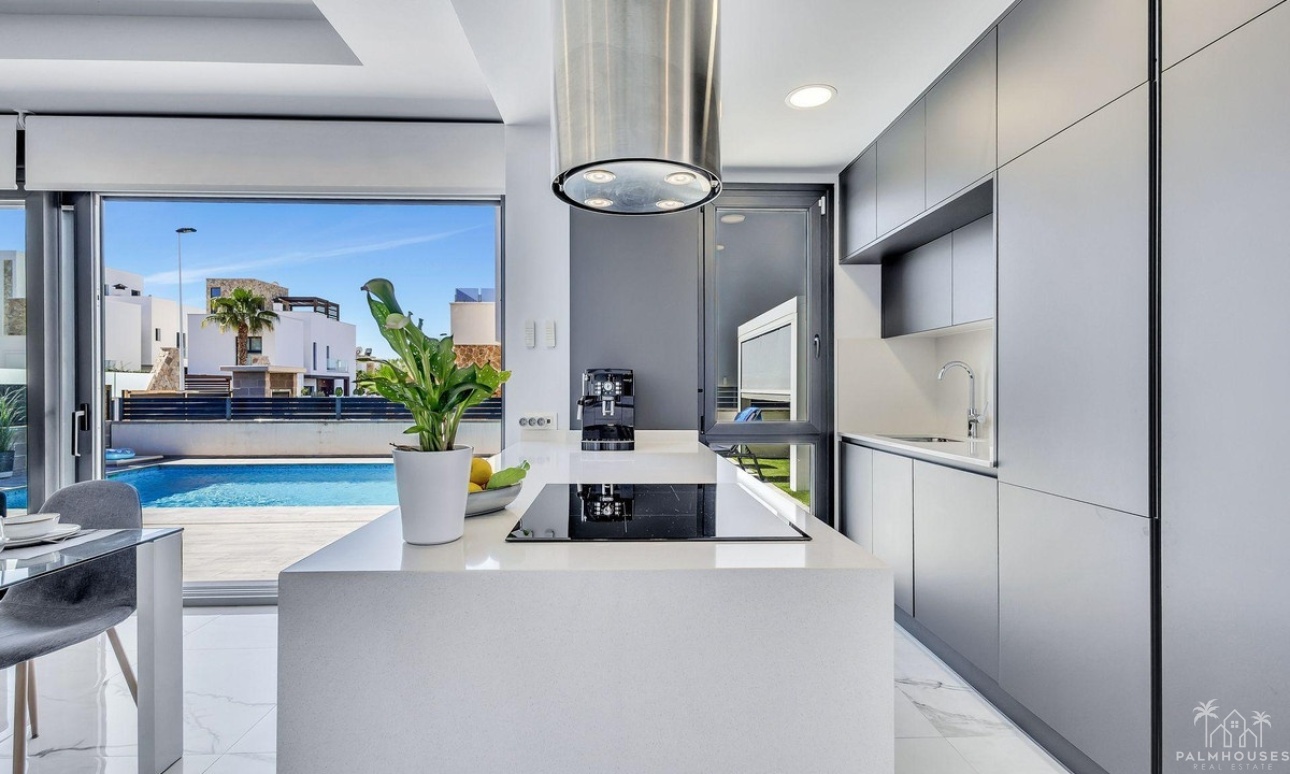 Revente - Villa - Torrevieja - Torrevieja Centro