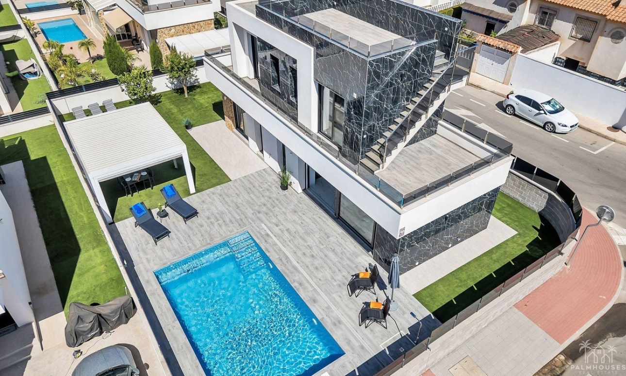 Revente - Villa - Torrevieja - Torrevieja Centro