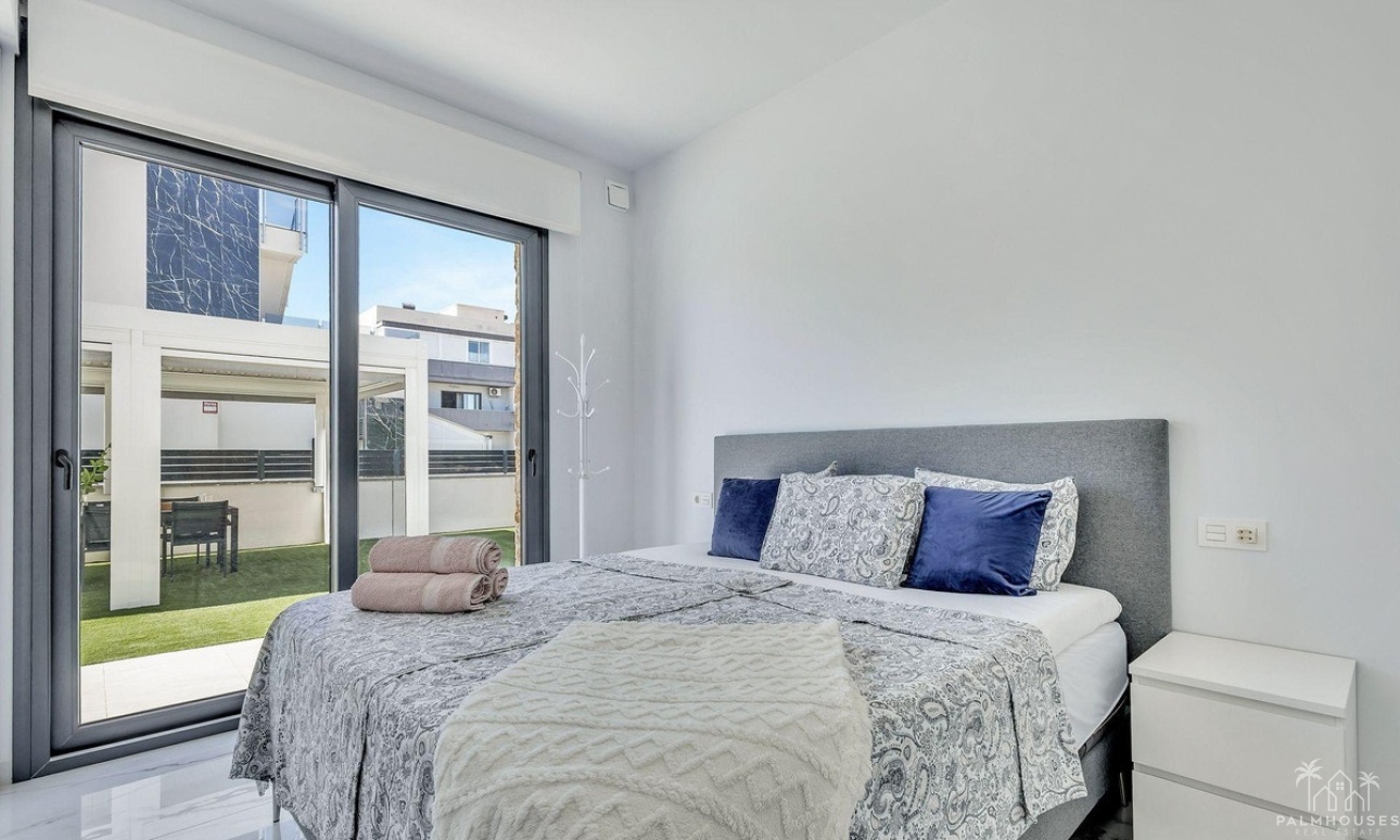 Revente - Villa - Torrevieja - Torrevieja Centro
