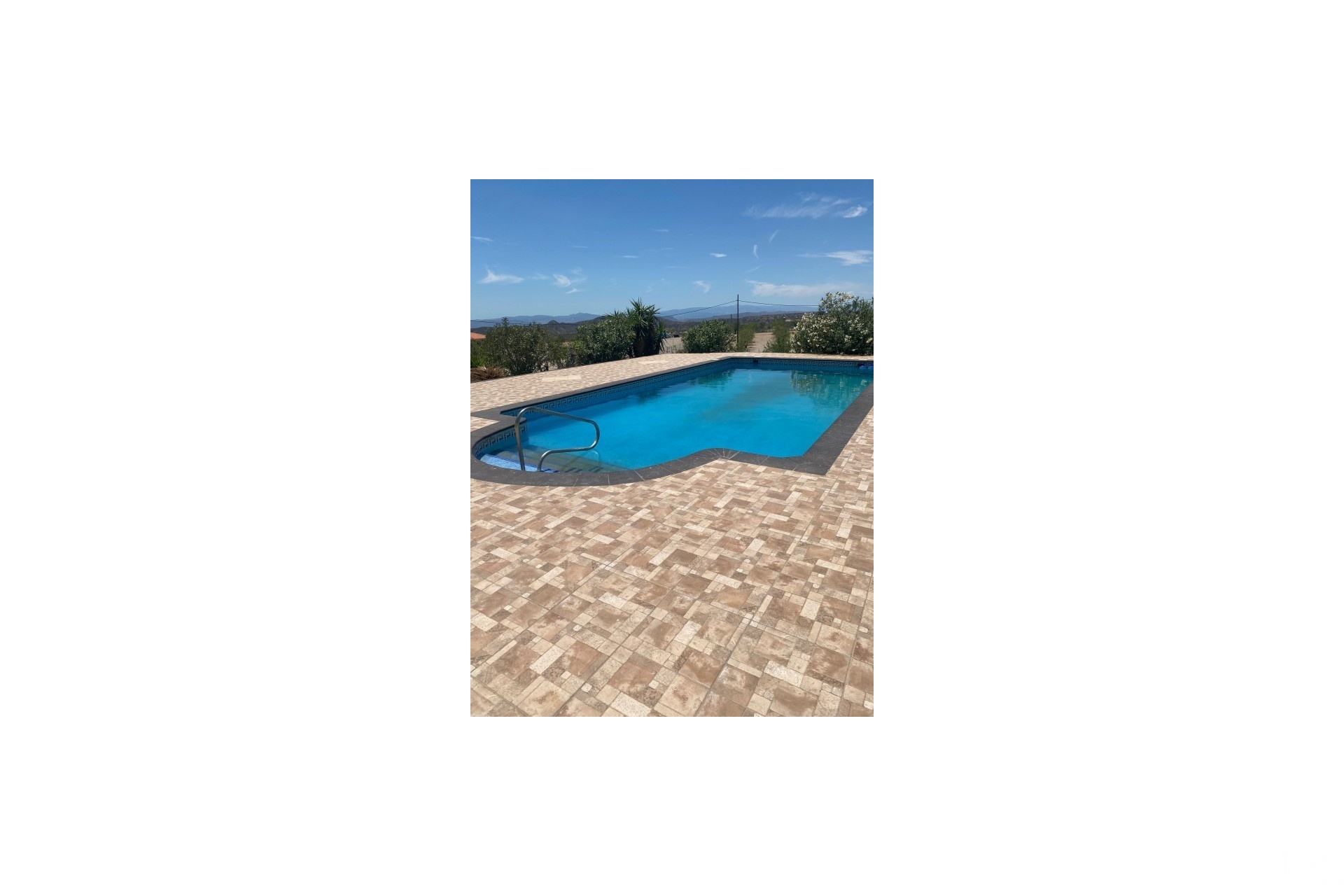 Revente - Villa - Urcal - Inland