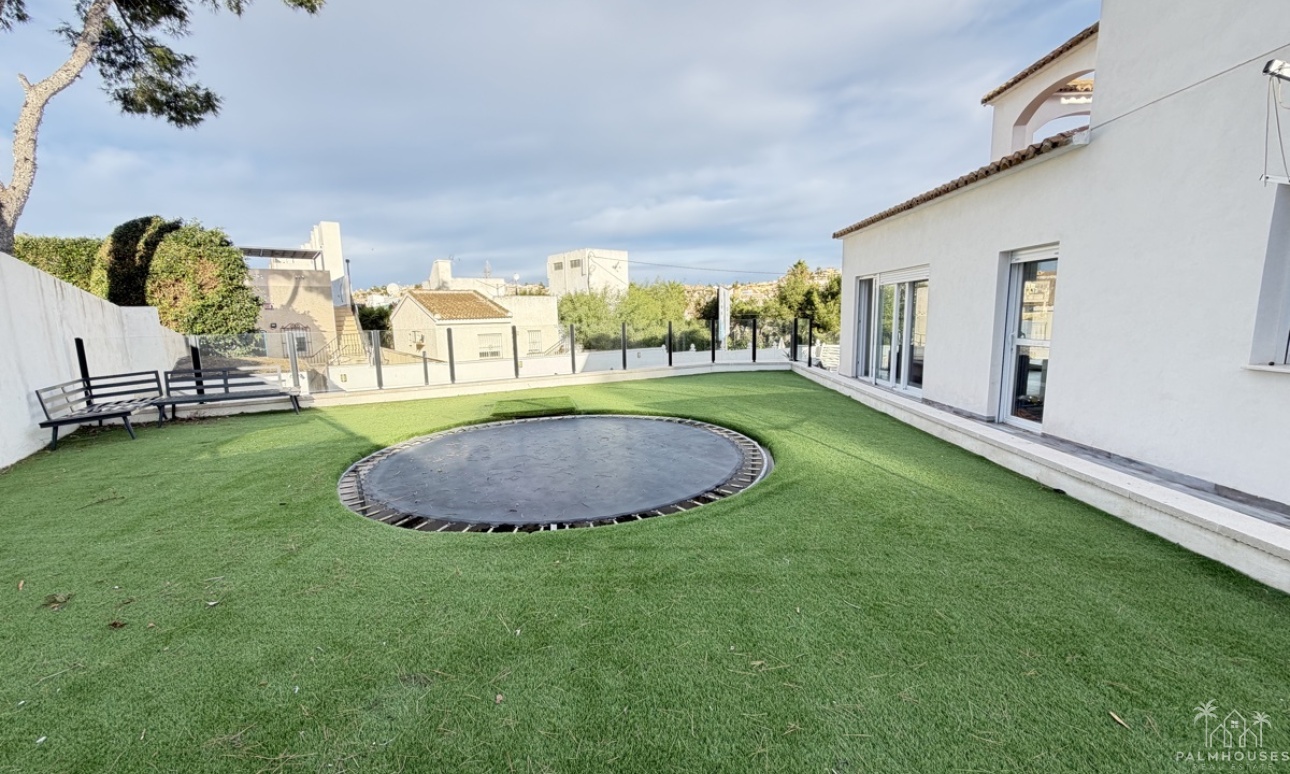 Revente - Villa - Villamartin