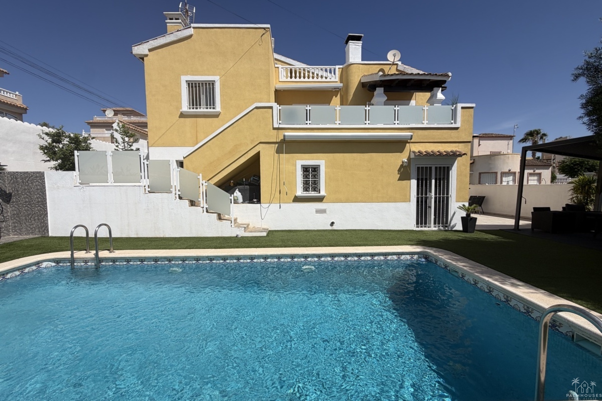 Revente - Villa - Villamartin
