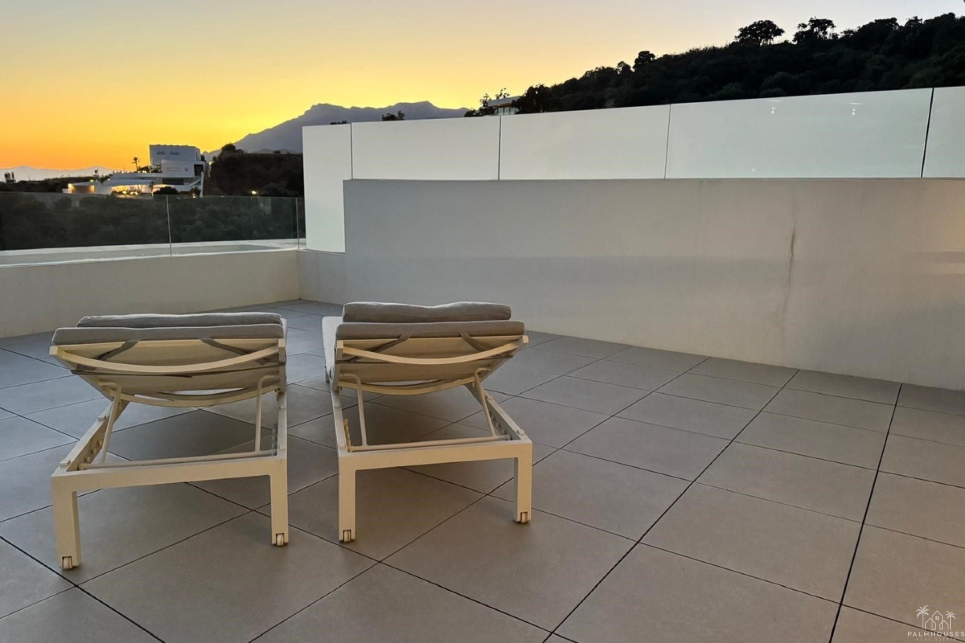 Venta - Apartment - Altos de los Monteros - Inland