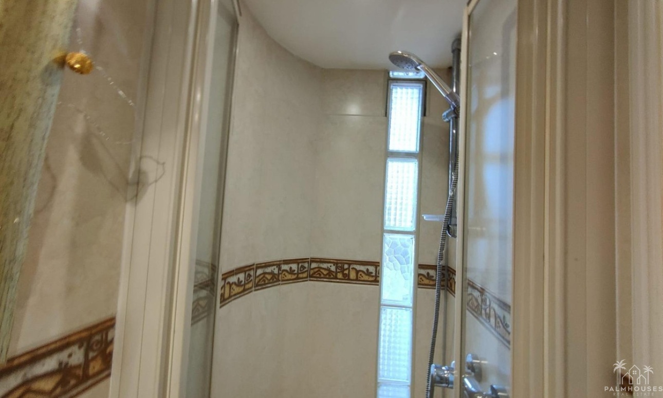 Venta - Apartment - Benidorm - Benidorm Centro