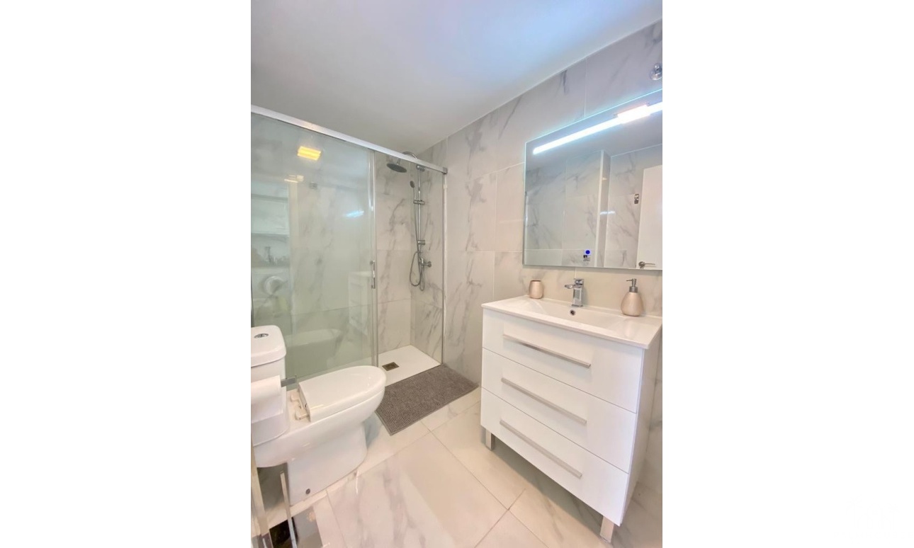 Venta - Apartment - Benidorm - Benidorm Centro